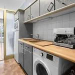 Am By Interhome