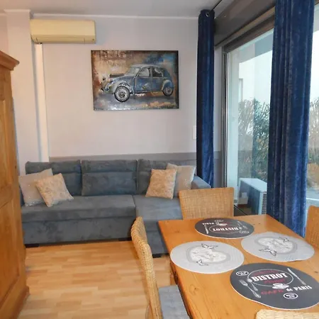 Am By Interhome Апартаменты Сен-Глф