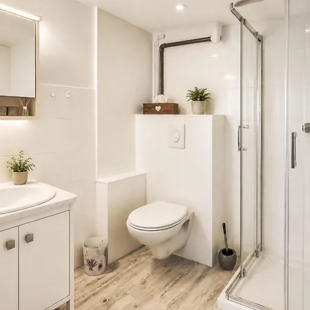 By Interhome *